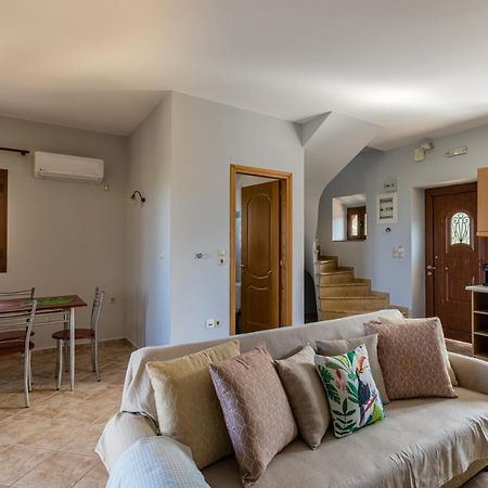 Chioureas Apartments Levktron Экстерьер фото